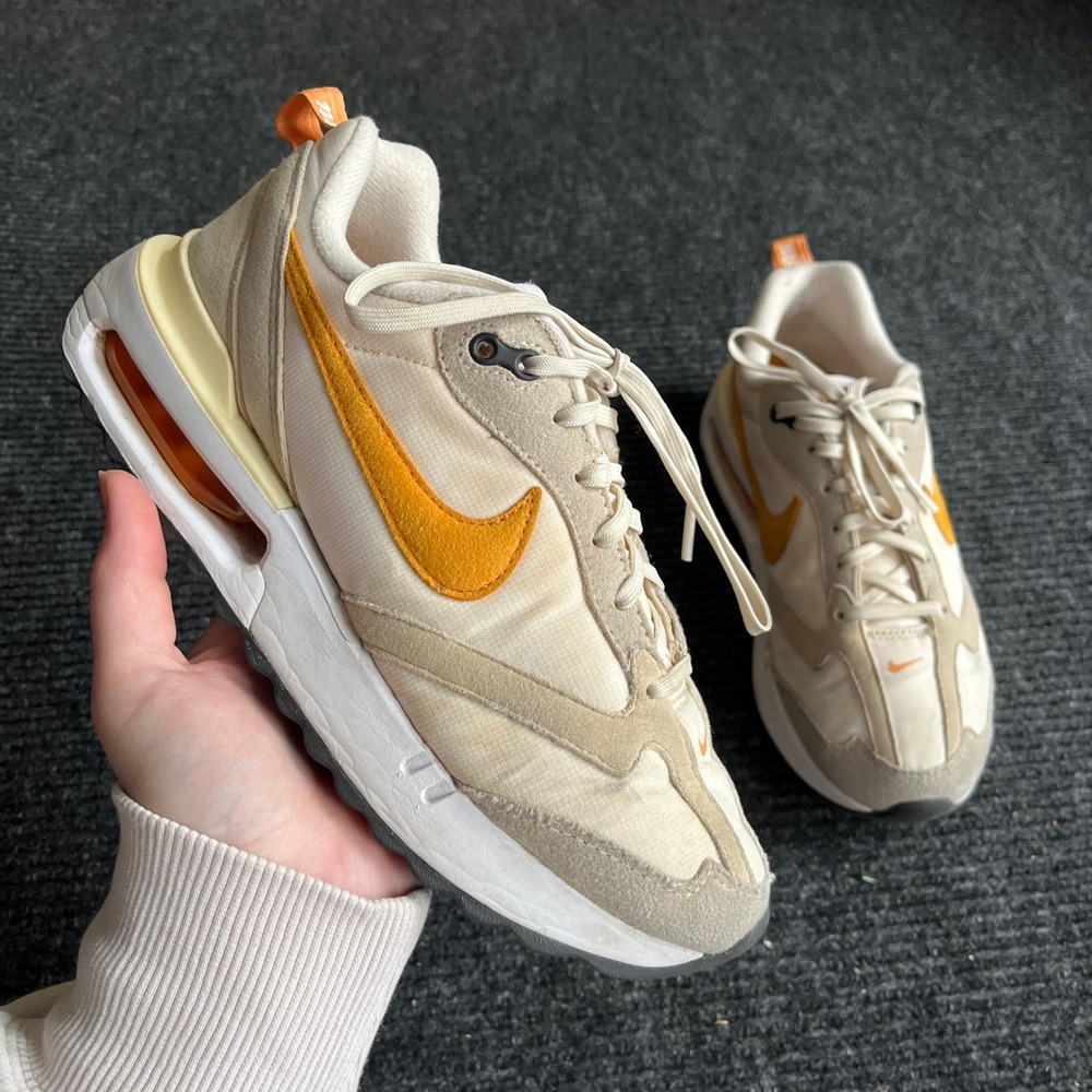 Nike Air Max Dawn Sneakers Womens 7.5 Oatmeal Hemp Orange DQ8591-001 Retro Shoes